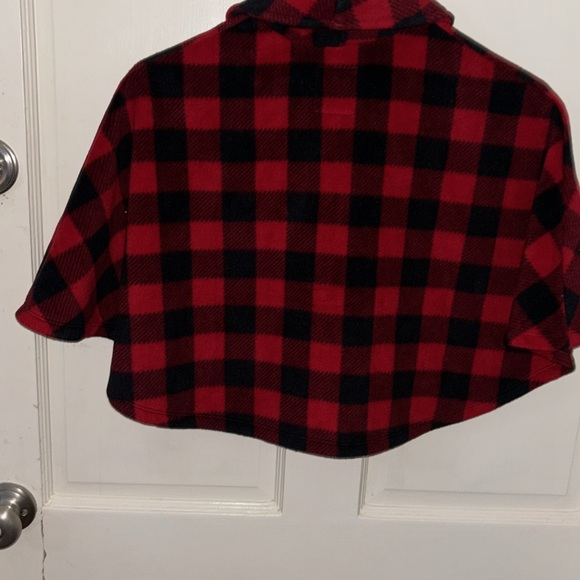 EUC goodlad one size red & black shoulder cover with color plaid look 36” seam - Picture 7 of 8